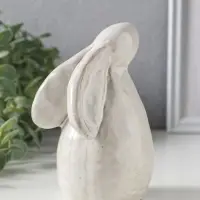 Сувенир керамика "Зайка с прижатыми ушками" беж 9х7,7х13,8 см