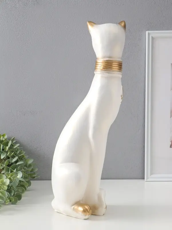 Копилка для денег &laquo;Кошка Маркиза с обручем&raquo;, белая, 48&times;18&times;15 см