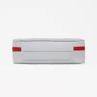 Косметичка - аптечка на молнии, цвет белый