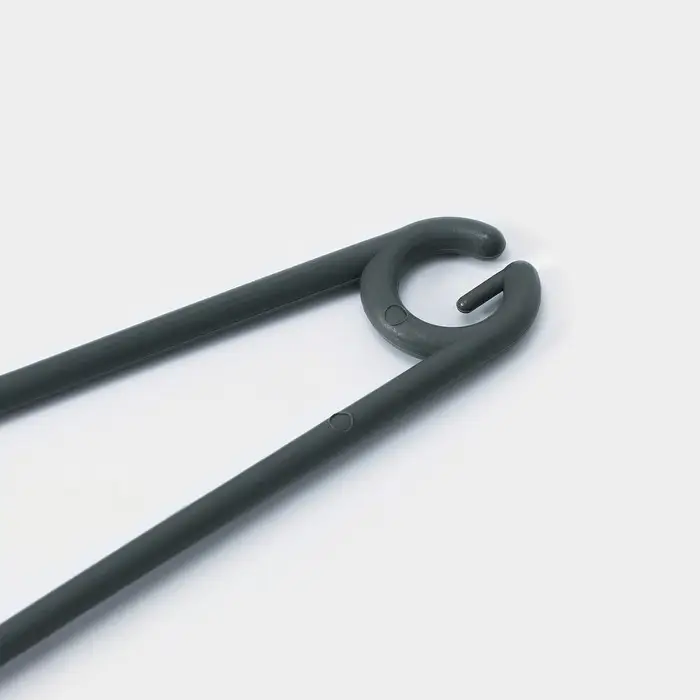 Плечики - вешалка блузочная, размер 50-52, чёрные Плечики - вешалка блузочная, размер 50-52, чёрные