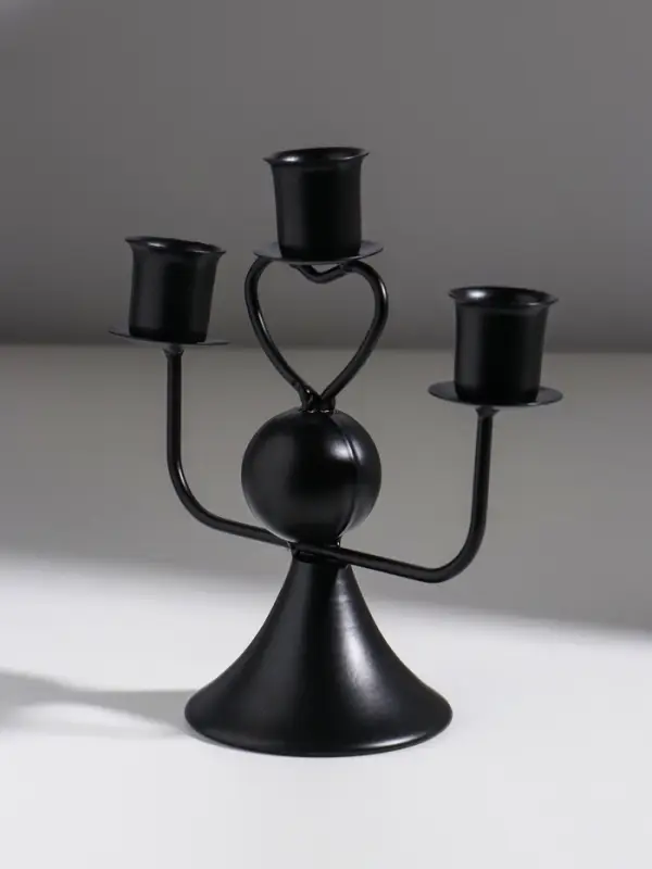 Подсвечник металл, дерево на 3 свечи  Подсвечник металл, дерево на 3 свечи "Сердечко" d=2,5 см чёрный 16,5х7х14 см