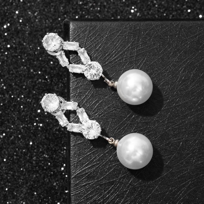 Серьги с жемчугом «Подари нежность» круг, цвет белый в серебре Серьги с жемчугом «Подари нежность» круг, цвет белый в серебре