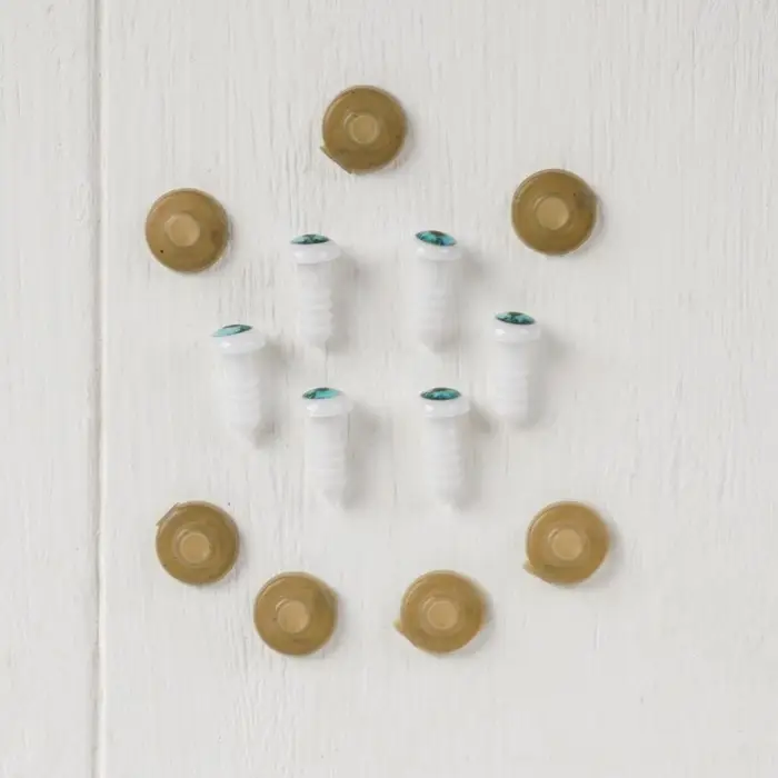 Глаза винтовые с заглушками, набор 6 шт, размер 1 шт: 0,8 см