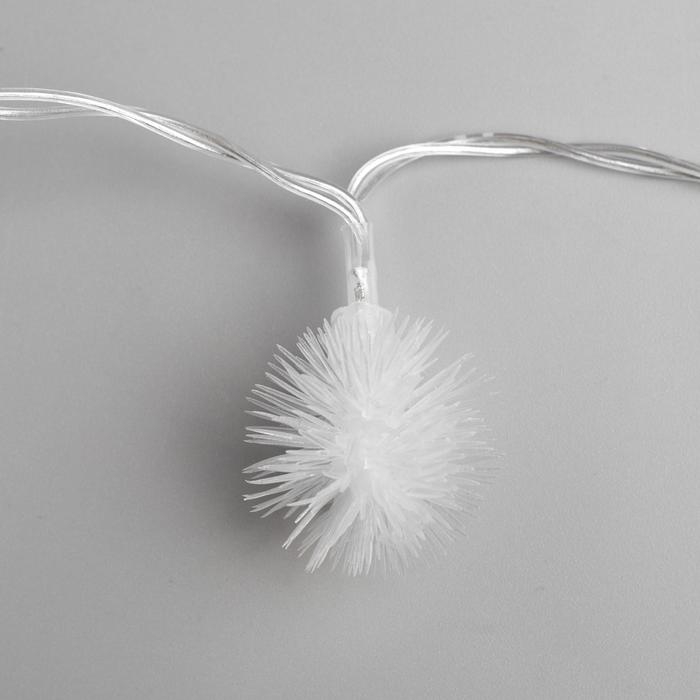 Гирлянда «Нить» 3 м с насадками «Ёжики», IP20, прозрачная нить, 20 LED, батарейки AAх3 (нет в комплекте), свечение мульти Гирлянда «Нить» 3 м с насадками «Ёжики», IP20, прозрачная нить, 20 LED, батарейки AAх3 (нет в комплекте), свечение мульти