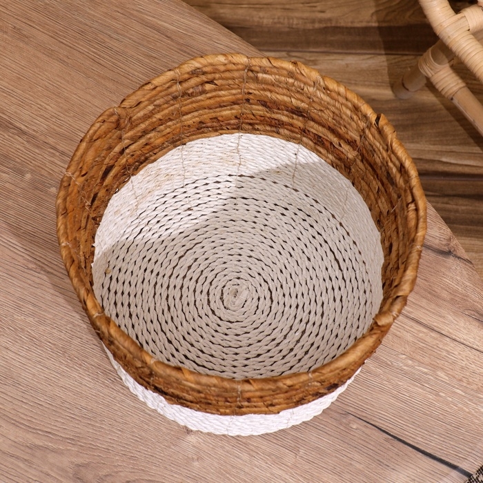 Корзина плетёная 25х25х20 см Корзина плетёная 25х25х20 см