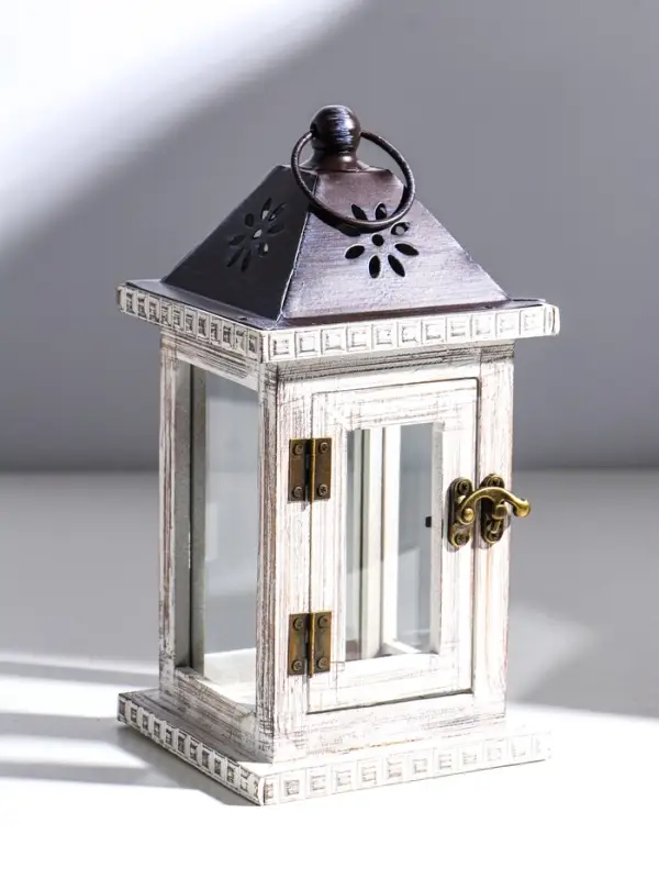 Деревянный подсвечник-фонарь на 1 свечу &laquo;Состаренный&raquo;, белый, 12.5&times;12.5&times;25 см