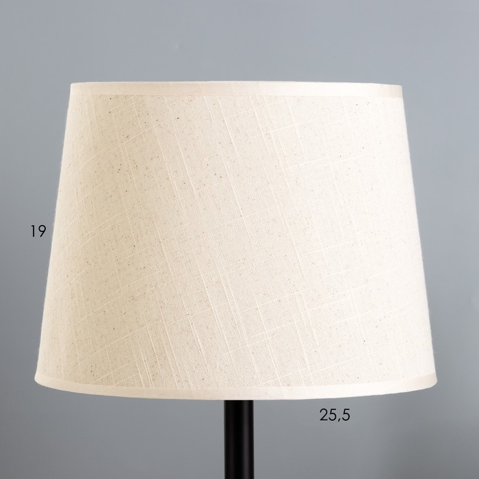 Настольная лампа Настольная лампа "Сендр" E27 40Вт черный 25х25х43 см RISALUX