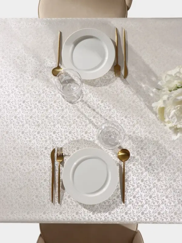 Клеёнка на стол &laquo;Розарий&raquo;, ширина 137 см, рулон 20 метров, толщина 0,3 мм