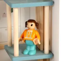 Кукольный домик с мебелью