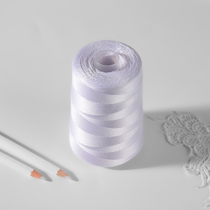 Нитки 270Л, 1000 м, цвет белый №001 Нитки 270Л, 1000 м, цвет белый №001