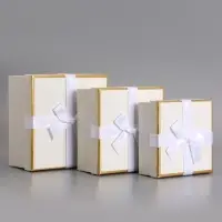 Набор подарочных коробок 3 в 1 квадратные, 19&times;19&times;9.5 см, 17&times;17&times;8 см, 15&times;15&times;6.5 см, с бантом, молочный