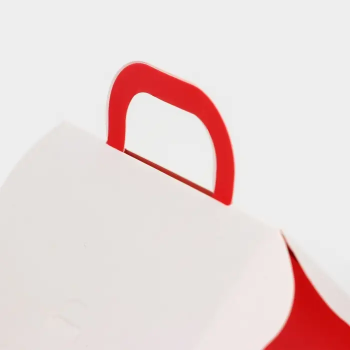 Коробка складная Новогодняя «Домик» красная 8.5×8.5×10 см Коробка складная Новогодняя «Домик» красная 8.5×8.5×10 см