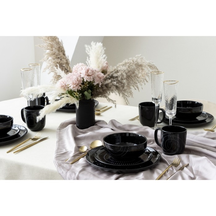 Тарелка керамическая «Орнамент», 27 см, цвет чёрный