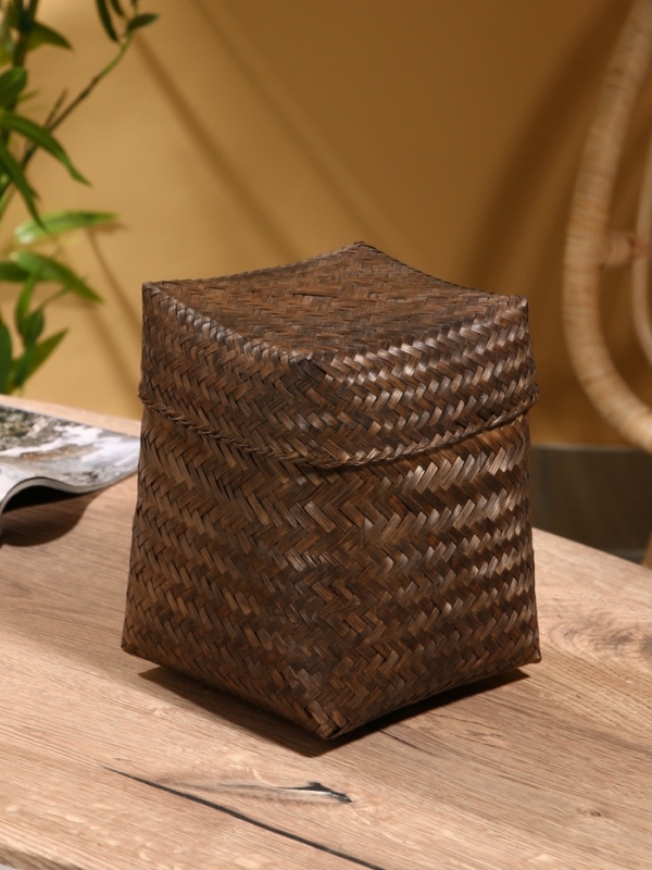 Корзинка плетеная "Рино" 15х15х18 см