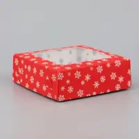 Коробка подарочная для 4 конфет &laquo;Снежинки&raquo;, 10.5&times;10.5&times;3.5 см
