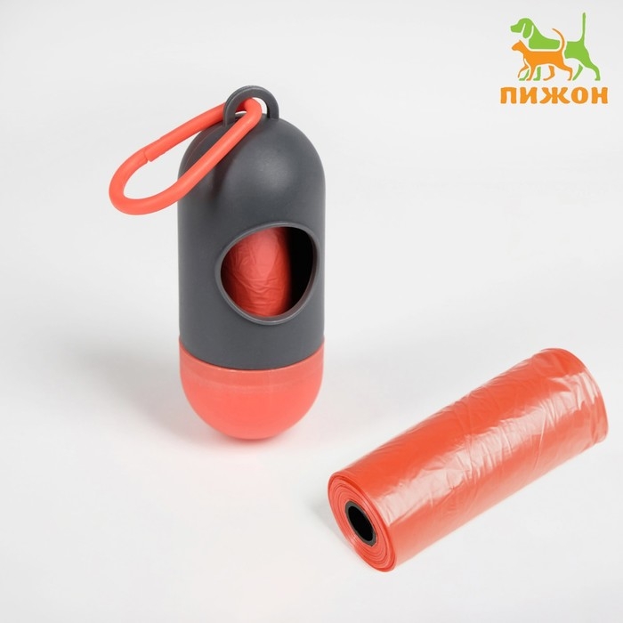 Контейнер с пакетами для уборки за собаками (рулон 15 пакетов 29х21 см), серый с красным Контейнер с пакетами для уборки за собаками (рулон 15 пакетов 29х21 см), серый с красным