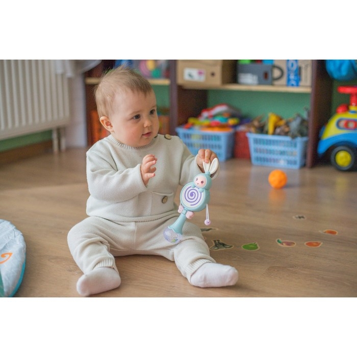 Погремушка музыкальная «Зайка барабан», эластичные ушки, цвет МИКС, Крошка Я Погремушка музыкальная «Зайка барабан», эластичные ушки, цвет МИКС, Крошка Я