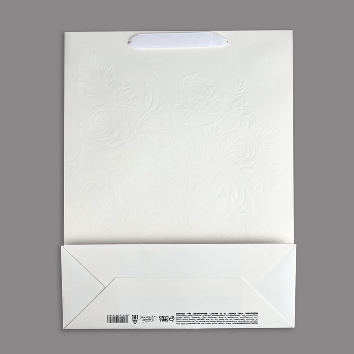 Пакет ламинированный вертикальный Present, L 31 х 40 х 11.5 см Пакет ламинированный вертикальный Present, L 31 х 40 х 11.5 см