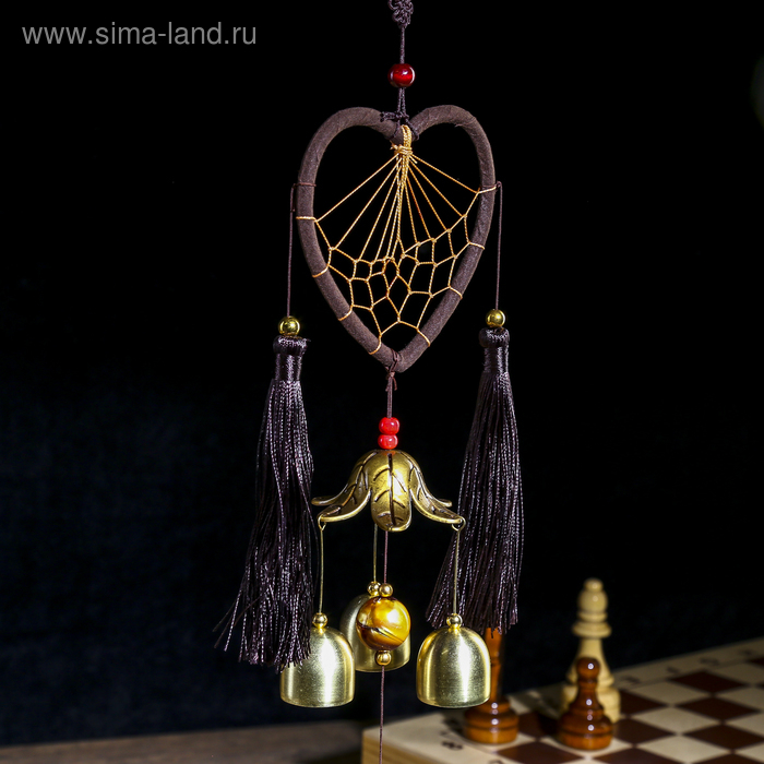 Музыка ветра с ловцом снов Музыка ветра с ловцом снов "Сердце с кисточками" 4 колокольчика d=10,5 длина 40 см