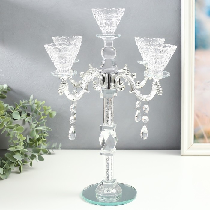 Подсвечник стекло на 5 свечей Подсвечник стекло на 5 свечей "Канделябр с хрусталиками" бисер в ножке 32х32х39,5 см