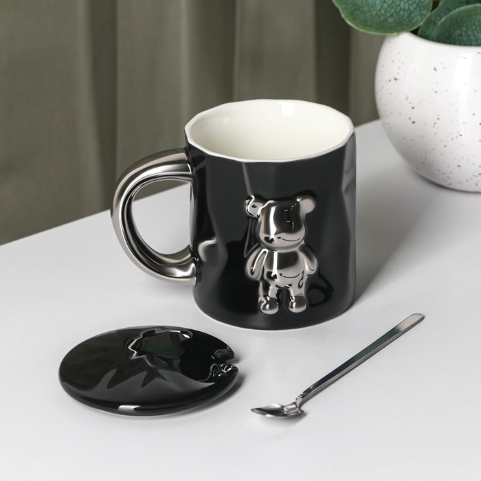 Кружка керамическая с ложкой «Стильный мишка», 320 мл, цвет чёрный Кружка керамическая с ложкой «Стильный мишка», 320 мл, цвет чёрный