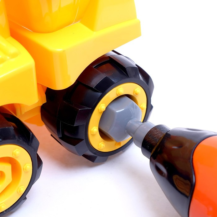 Конструктор «Грузовик» с электрическим шуруповёртом, 22 детали Конструктор «Грузовик» с электрическим шуруповёртом, 22 детали