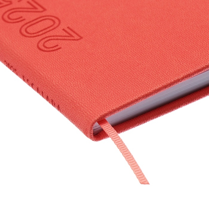 Еженедельник датированный 2025 года, 85х145 мм, 64 листа ESCALADA, твердая обложка из искусственной кожи, блинтовое тиснение, блок 70 г/м&sup2;, коралловый