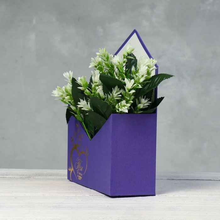 Конверт с золотым тиснением  Конверт с золотым тиснением "Ты в моем сердце" фиолетовый 18 х 24 х 7 см