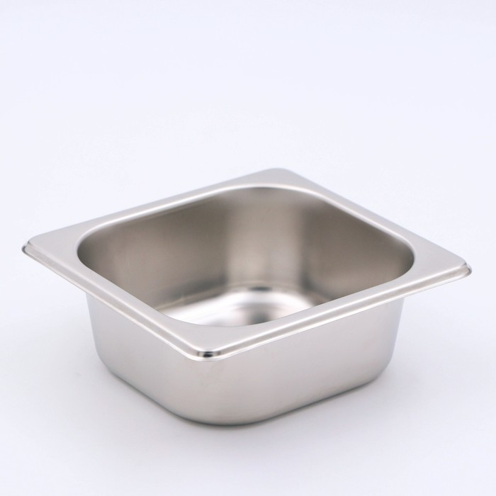 Гастроёмкость 1/6 из нержавеющей стали, 65 мм, 17,6×16,2×6,5 см, толщина 0,8 мм Гастроёмкость 1/6 из нержавеющей стали, 65 мм, 17,6×16,2×6,5 см, толщина 0,8 мм