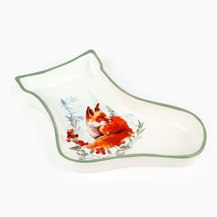 Новый год. Блюдо новогоднее керамическое «Лисичка», 20х15.5х3 см, цвет белый Новый год. Блюдо новогоднее керамическое «Лисичка», 20х15.5х3 см, цвет белый