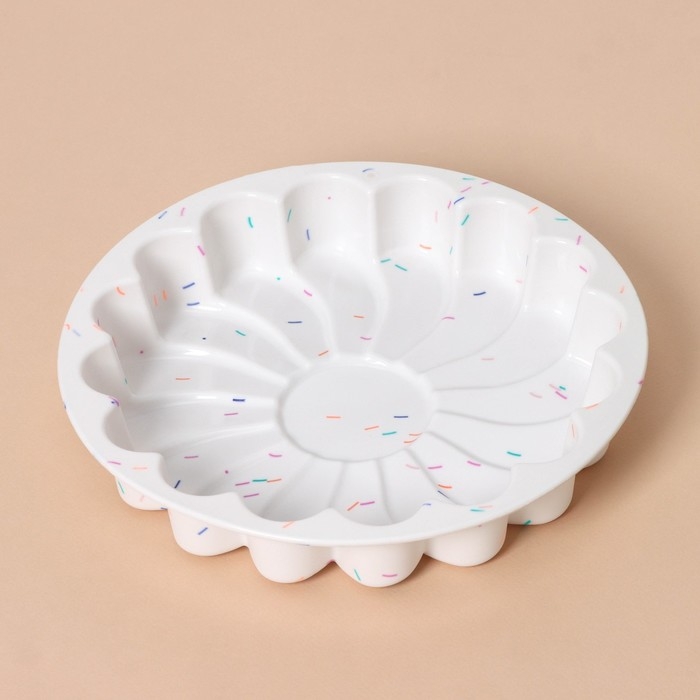 Форма для выпечки KONFINETTA «Ромашка», силикон, d=20 см (внутр. диаметр 18,5 см), цвет белый Форма для выпечки KONFINETTA «Ромашка», силикон, d=20 см (внутр. диаметр 18,5 см), цвет белый