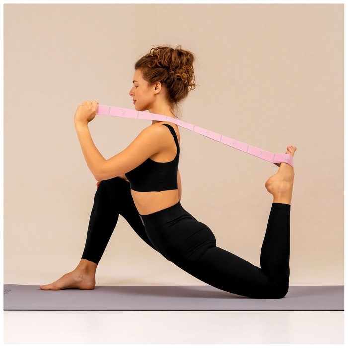 Эспандер-лента ONLYTOP, эластичная, с захватами, 90х4 см, цвет розовый Эспандер-лента ONLYTOP, эластичная, с захватами, 90х4 см, цвет розовый