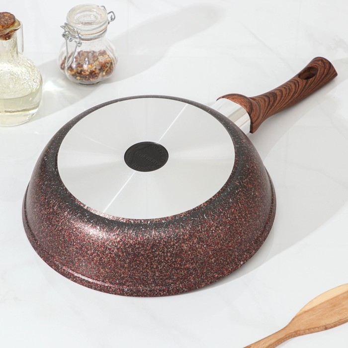 Сковорода Granit ultra red, d=24 см, пластиковая ручка, стеклянная крышка, антипригарное покрытие, цвет коричневый