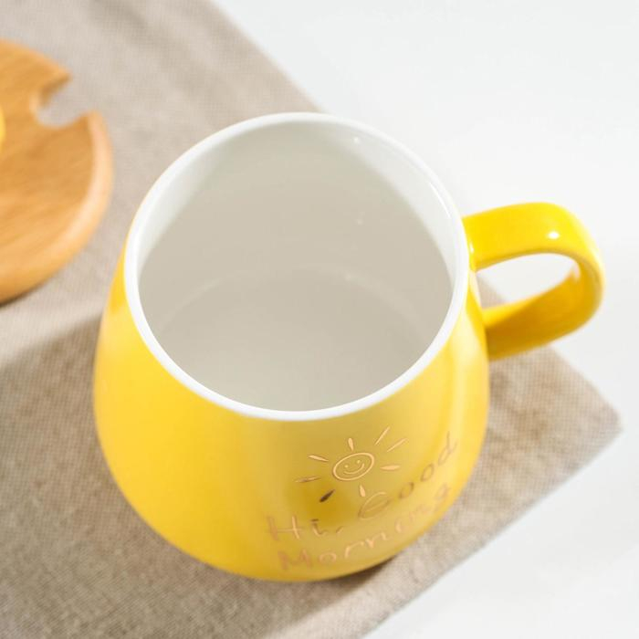 Кружка керамическая «Смайл», 350 мл, с деревянной крышкой и ложкой, цвет и рисунок МИКС