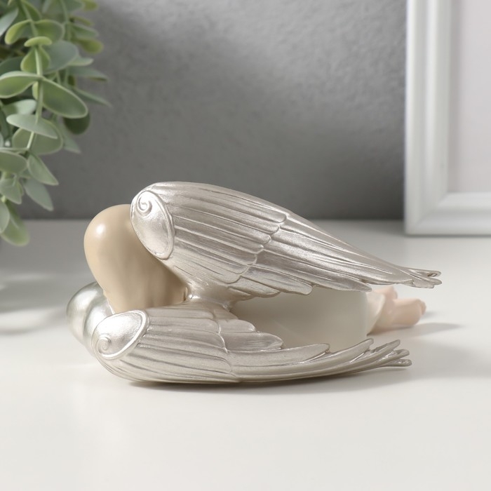 Сувенир полистоун "Спящий ангелочек с серебряными крыльями" 14х10х7 см
