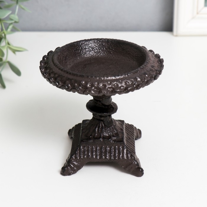 Подсвечник чугун на 1 свечу  Подсвечник чугун на 1 свечу "Графство" 9,5х9х9 см