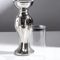 Подсвечник на 1 свечу &laquo;Версаль&raquo;, керамика, стекло, d=7.5 см, серебро, 9.5&times;9.5&times;38.5 см