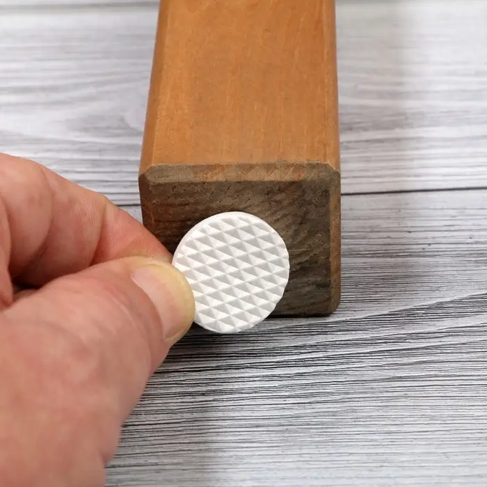 Накладка мебельная круглая ТУНДРА, d=25 мм, 18 шт., полимерная, белая