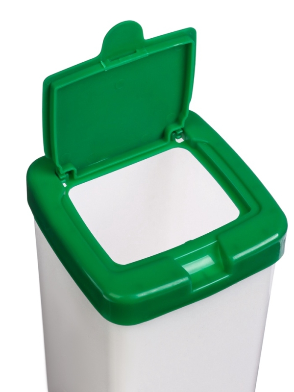 Навесная поилка ниппельная, бутылка 18 х 8 см, пластик, металл Навесная поилка ниппельная, бутылка 18 х 8 см, пластик, металл