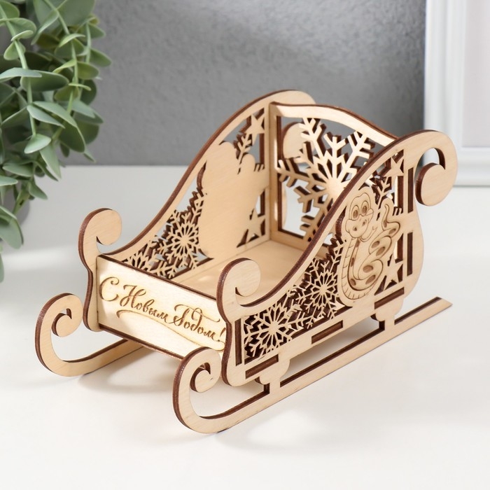 Шкатулка-сани  Шкатулка-сани "Змея. Снежинки, звёзды" 19,5х8,5х9,5 см (набор 5 деталей)