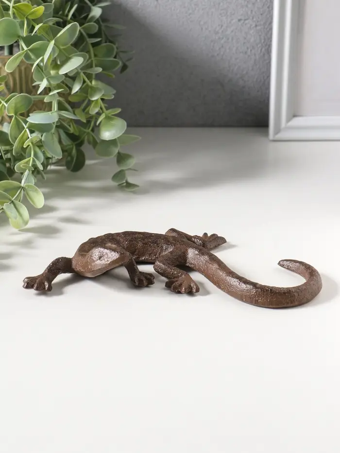 Сувенир чугун "Ящерица" 18,7х10,2х3 см