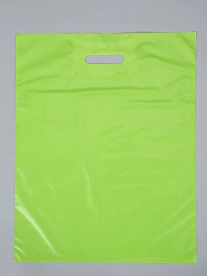 Пакет с вырубной усиленной ручкой ПВД 40х50 45 мкм Салатовый