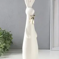 Сувенир керамика "Белый заяц с золотым бантом" 7,8х6,3х30,8 см