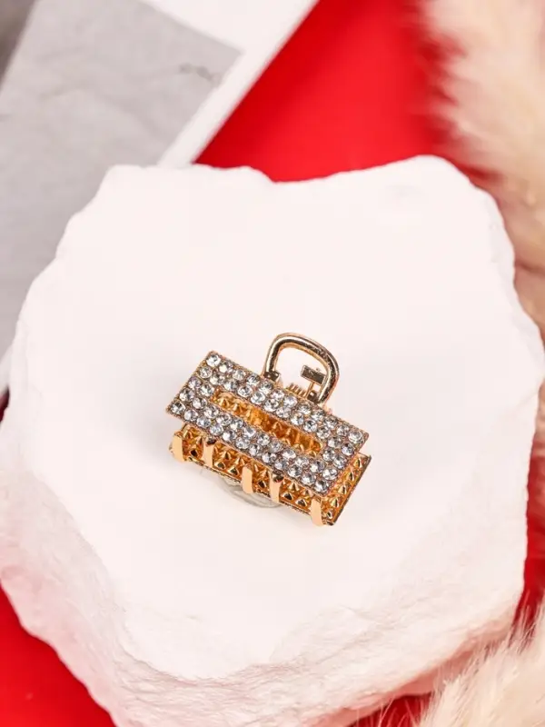 Крабик для волос &laquo;Грейс&raquo;, прямой, 2.5 см, золотистый