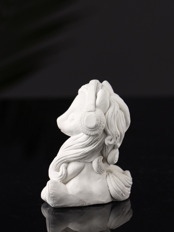 Фигура под роспись   Фигура под роспись  "Пони в наушниках" 7х6 см