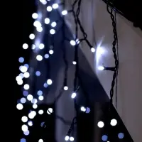 Гирлянда &laquo;Бахрома&raquo; 4&times;0.6 м, IP44, тёмная нить, 180 LED, свечение белое, 8 режимов, 220 В