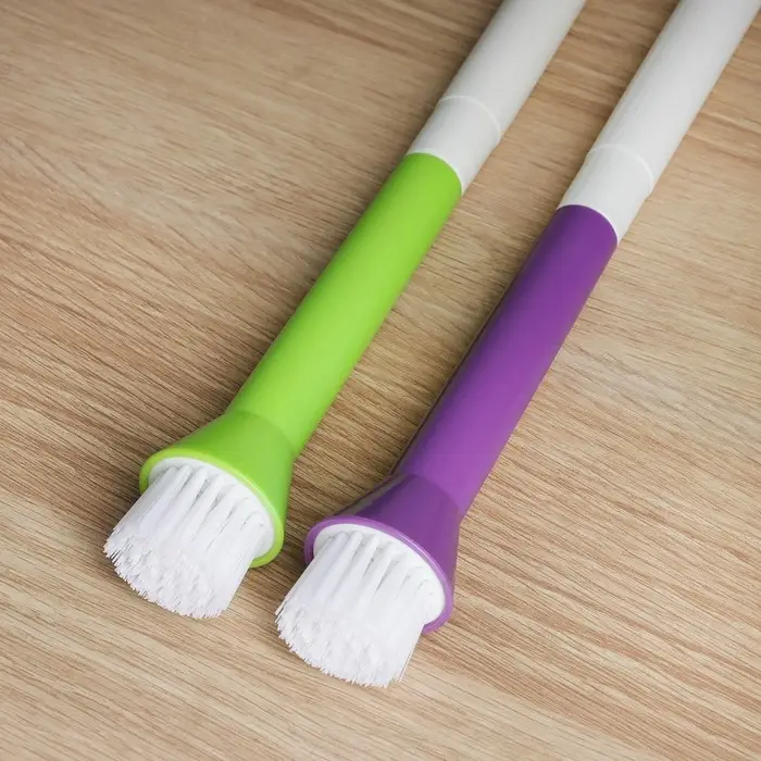 Щётка - насадка на кухонный кран, диаметр отверстия 2,5 см, длина 32 см, длина щётки 2,5 см Щётка - насадка на кухонный кран, диаметр отверстия 2,5 см, длина 32 см, длина щётки 2,5 см