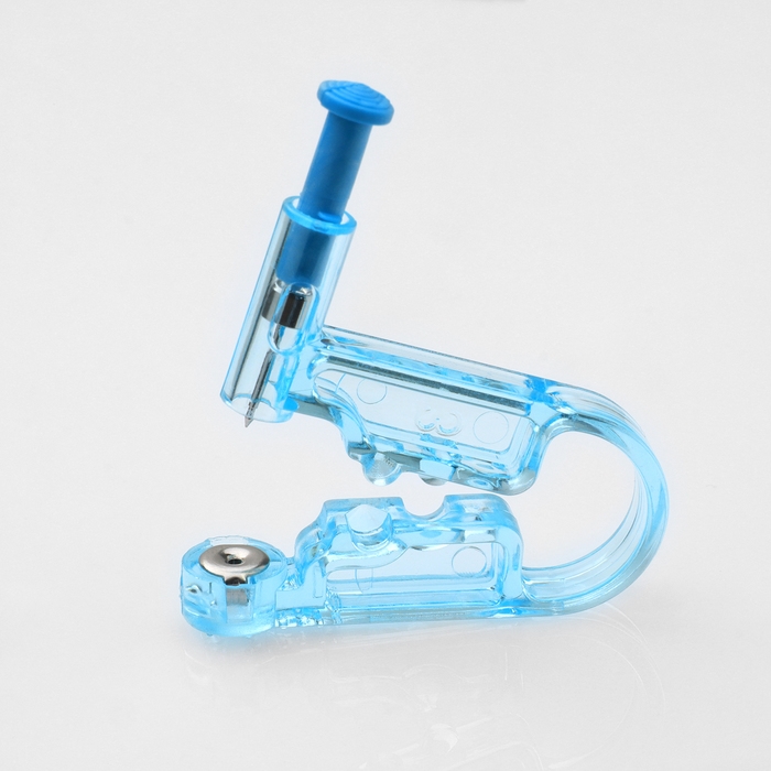 Пистолет одноразовый для пирсинга, серьга в комплекте «Классика», цвет белый в серебре Пистолет одноразовый для пирсинга, серьга в комплекте «Классика», цвет белый в серебре