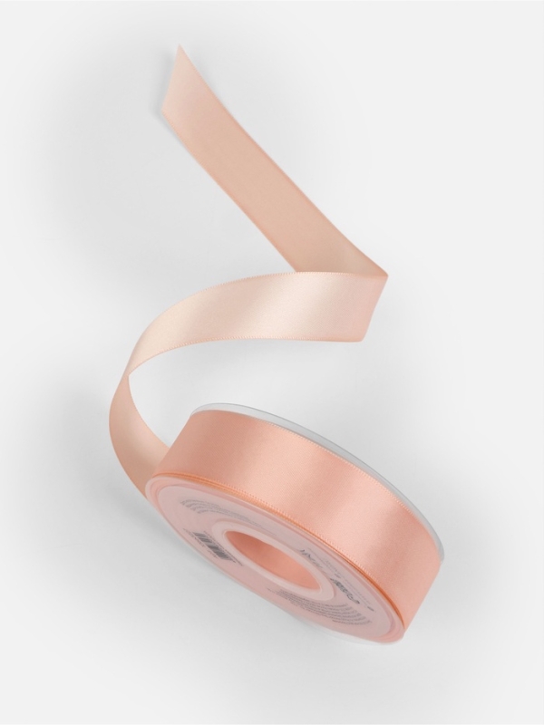 Лента атласная двухсторонняя №0714 25мм*25±1м персиковый пух TR