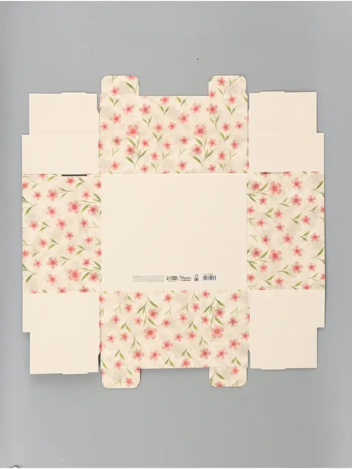 Коробка складная &laquo;Цветы&raquo;, 31 х 25,5 х 16 см